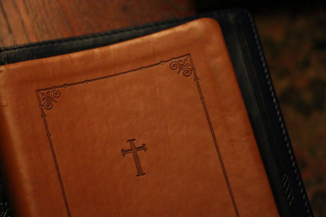 Photo Cross, Bible